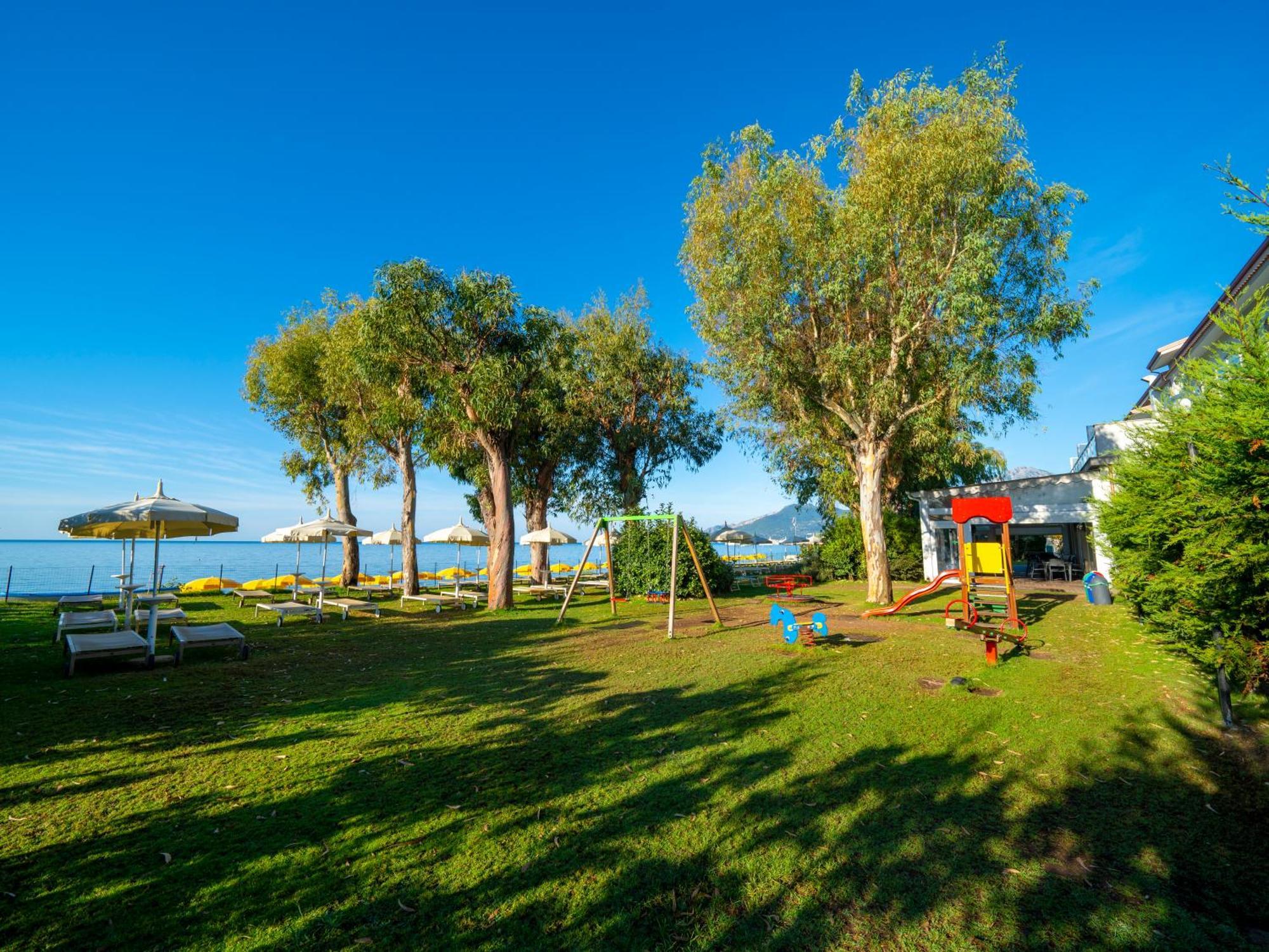 Hotel Eden Park Cilento Ispani Екстериор снимка