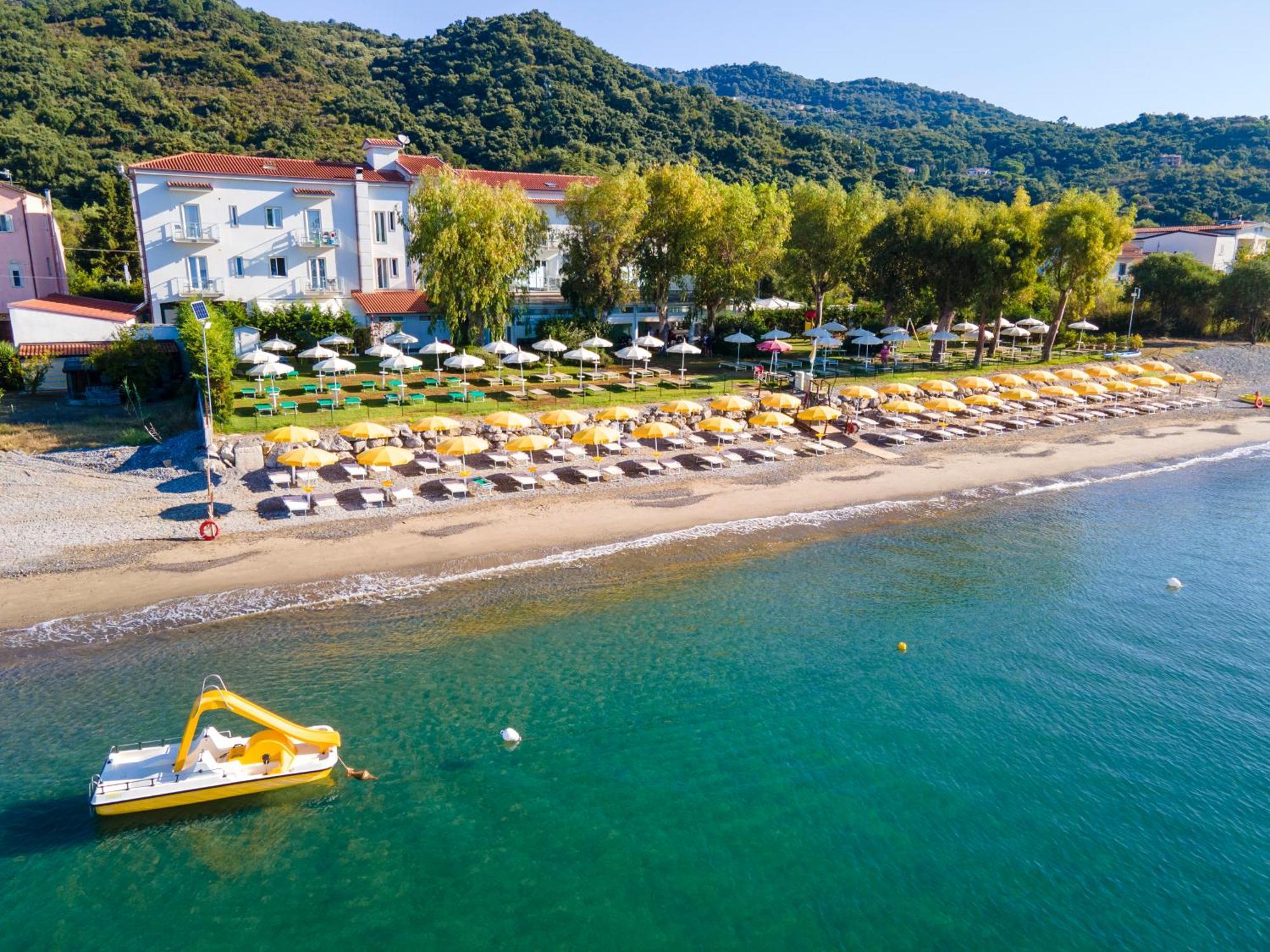 Hotel Eden Park Cilento Ispani Екстериор снимка
