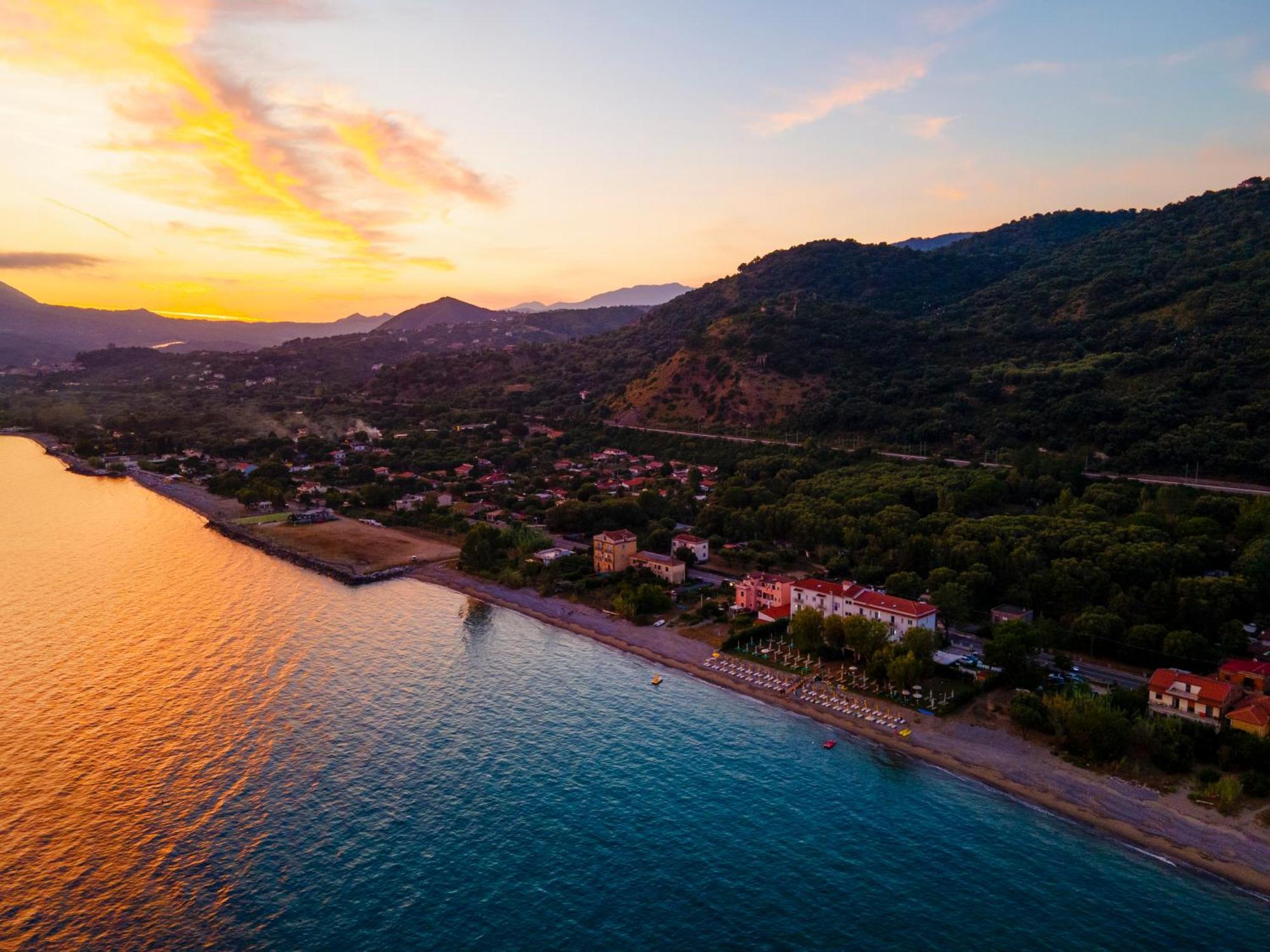 Hotel Eden Park Cilento Ispani Екстериор снимка