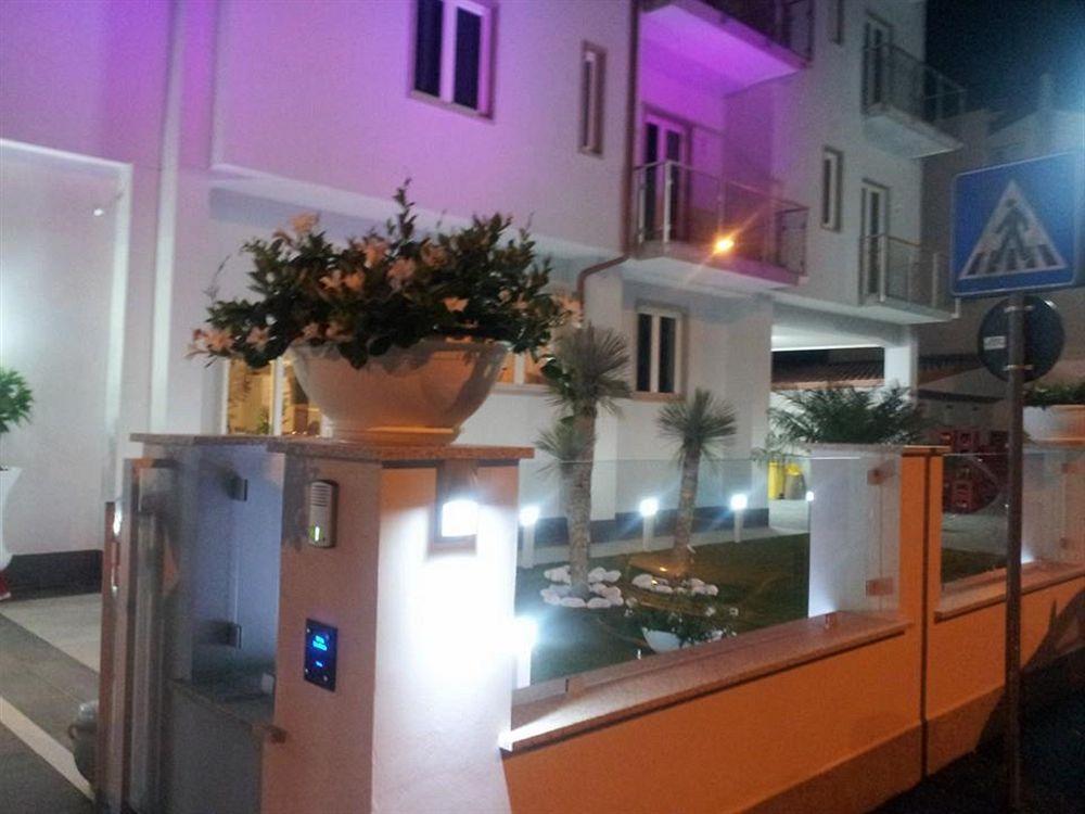 Hotel Eden Park Cilento Ispani Екстериор снимка