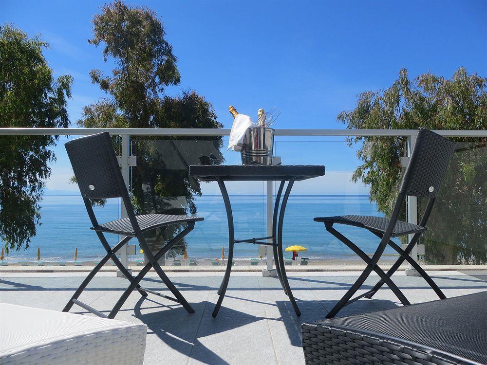 Hotel Eden Park Cilento Ispani Екстериор снимка