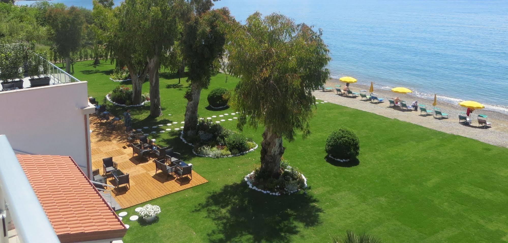 Hotel Eden Park Cilento Ispani Екстериор снимка