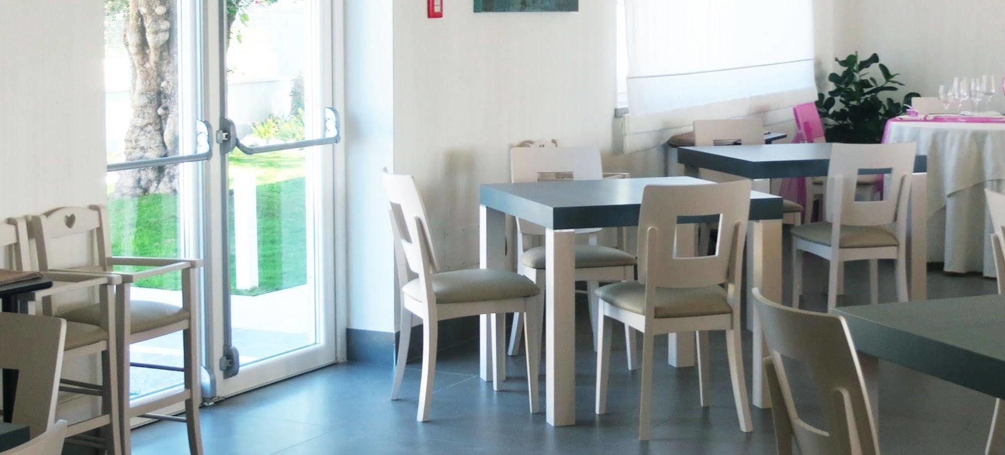 Hotel Eden Park Cilento Ispani Екстериор снимка