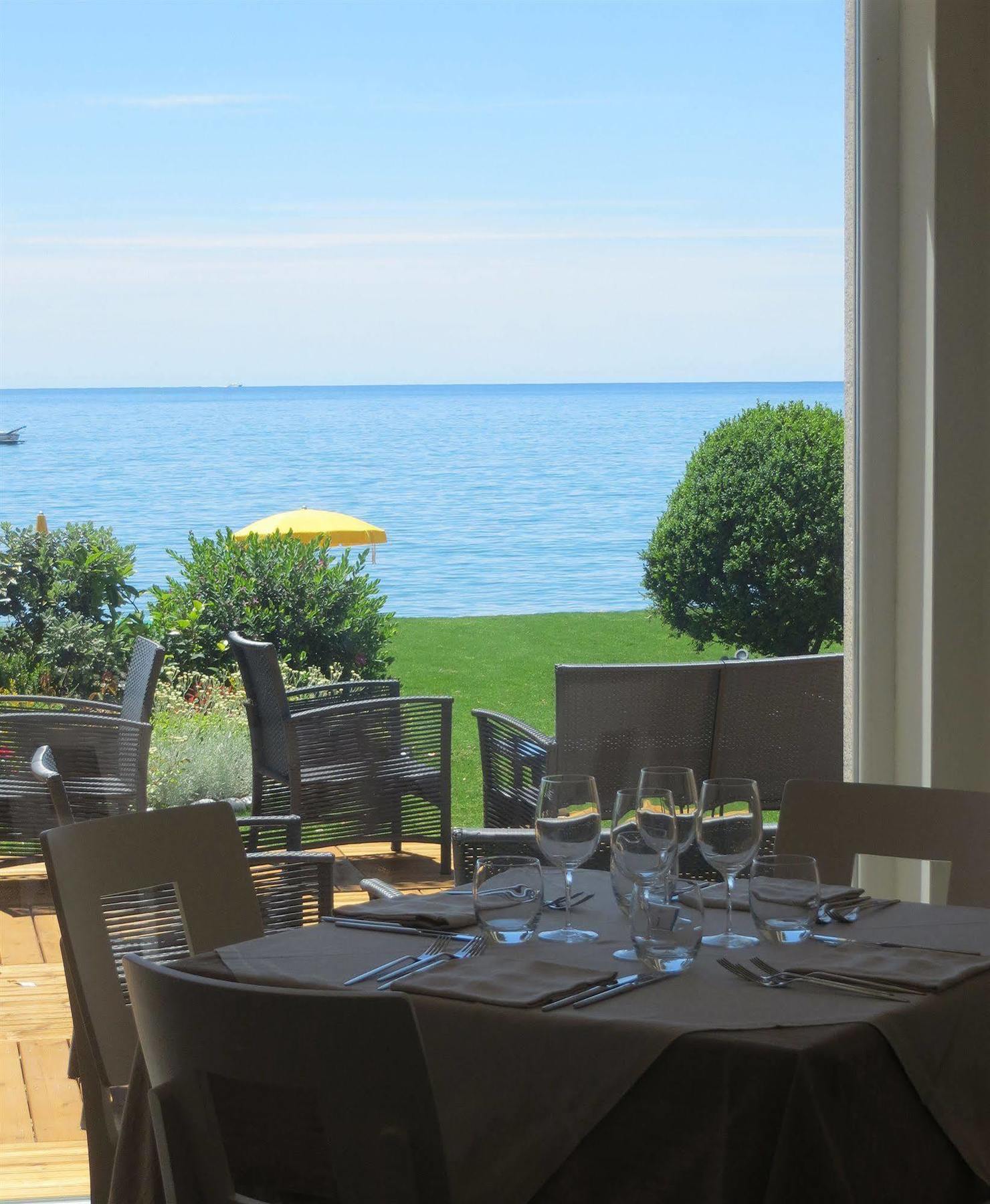 Hotel Eden Park Cilento Ispani Екстериор снимка